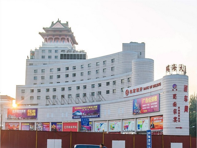 山东橱窗陈列辅助道具哪家公司好